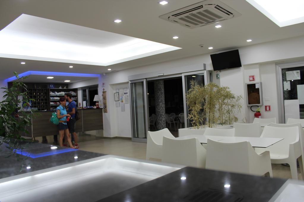 Hotel Poseidon Corigliano Calabro Eksteriør bilde